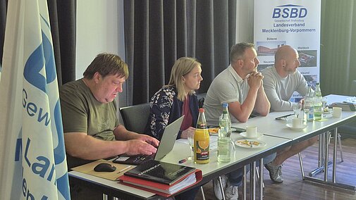 arbeitende Mitglieder des Landeshauptvorstand