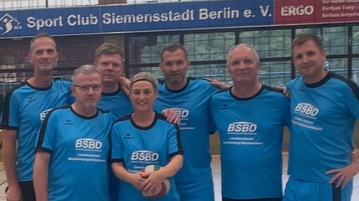 Die Mannschaft der JVA Neustrelitz