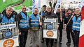 Mitglieder des BSBD bei der Demo in Schwerin.
